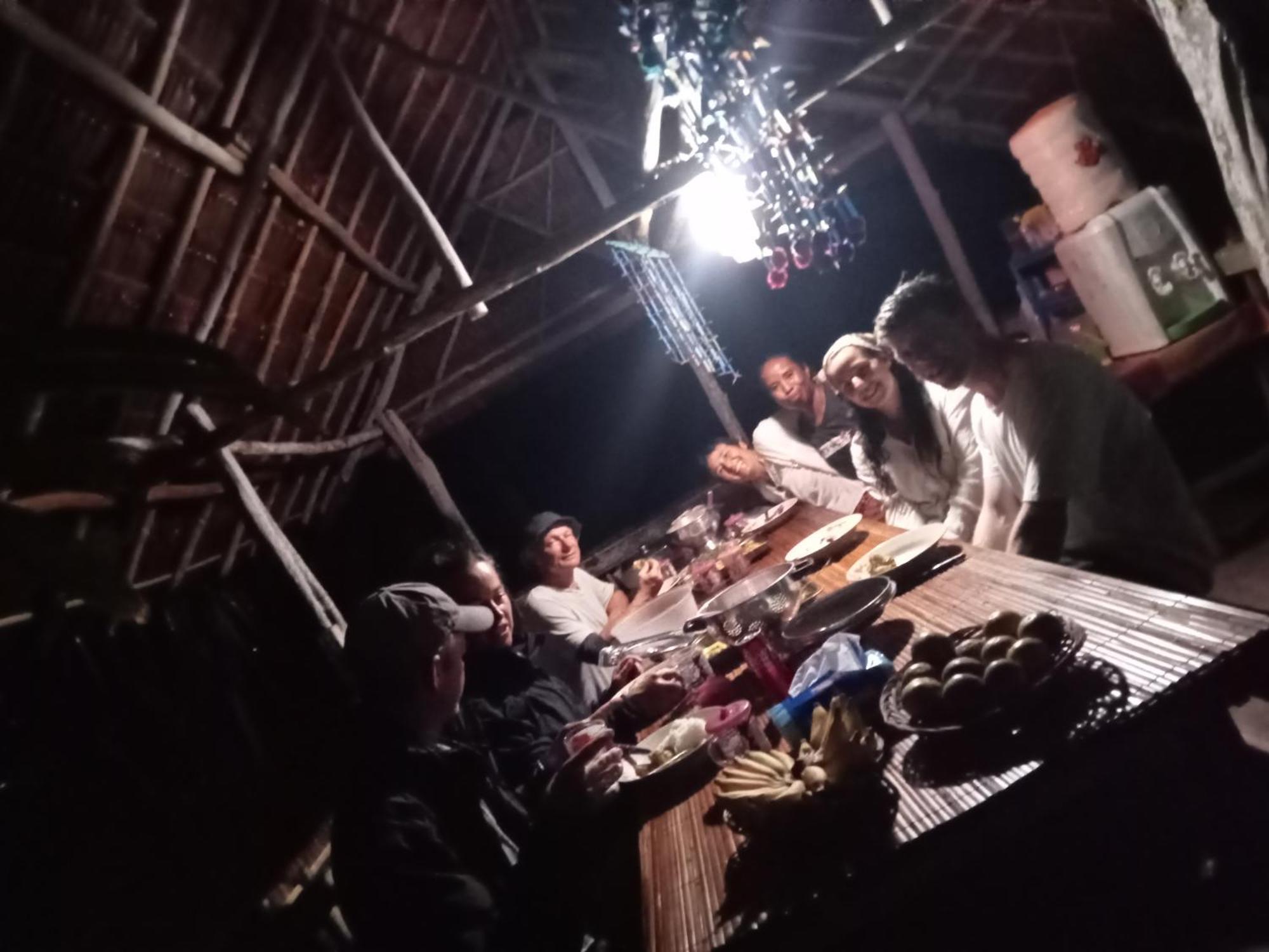 Ransiwor Homestay Kri Екстер'єр фото